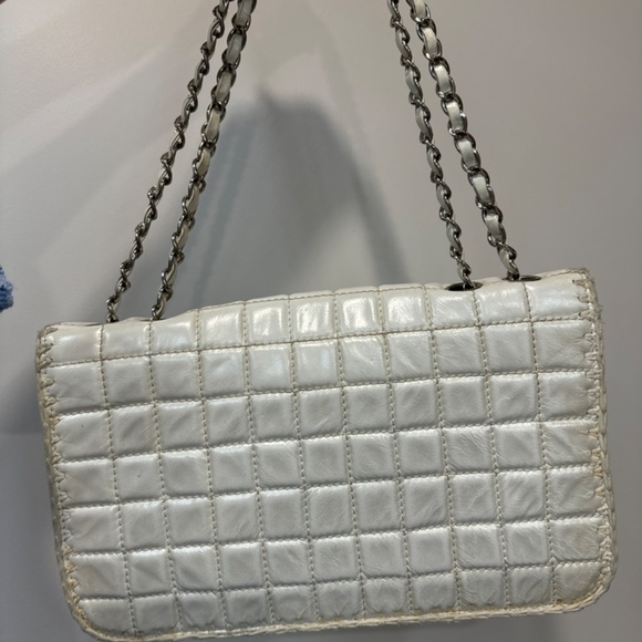 Vintage Chanel bag - Picture 3 of 11